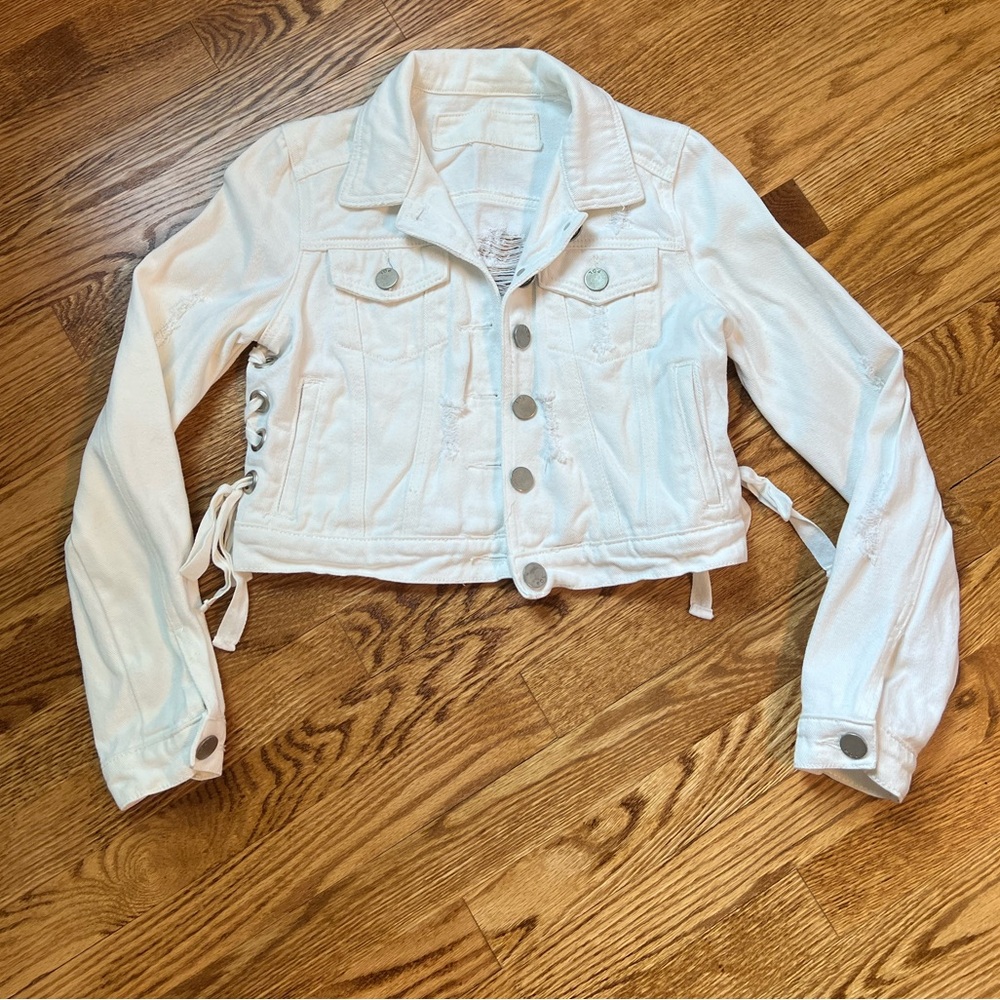 White denim distressed jacket with side ties